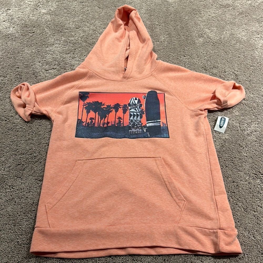 The softest short sleeve light sweatshirt! Old navy  size xl 14-16